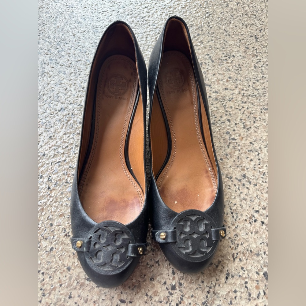 Tory Burch Mini Miller Wedge Heel Black Leather Women's Shoes size 9